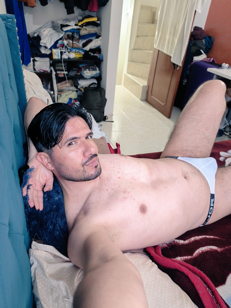 luchogiraldo27's tweet photo. #chudai al natural https://t.co/TuFnrro5uX
