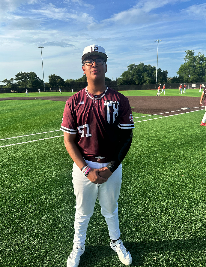 FiveToolTexas's tweet photo. F: South @TwelveRecruits Maroon 2027 8, HQ55 Baseball 0
PoG: @RomanG_BSBL 5 IP, 0H, 0R, 5K
HoG: @SwaggyT3333 2-2, 2R, RBI https://t.co/MZn991IJBH