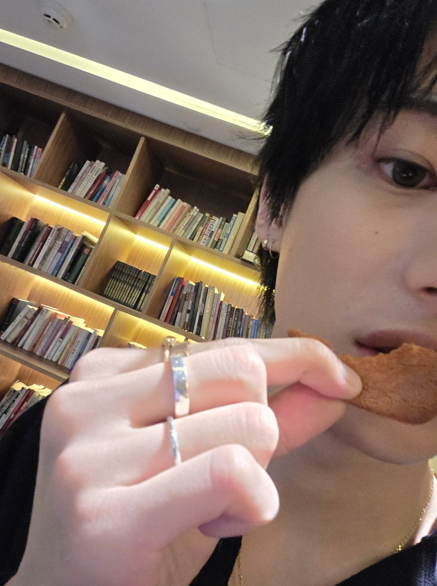 stopantonforme's tweet photo. yumyum https://t.co/KI5iSOH8fH