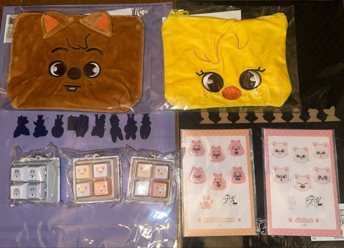 leeMHdR's tweet photo. 交換 スキズ SKZOOポン オンラインくじ ぷくっと

▼譲
バンチャン チャンビン ヒョンジン ハン フィリックス ウルフチャン ジニレット ハンクォッカ ポガリ フォクシニー

▼求
定価　
ポーチ↔︎🐶
チャーム↔︎🐰
トレカ↔︎🐰（🥟🐥は交換のみ）
シール↔︎🐰🐶

まとめて優先
都内手渡しのみ https://t.co/2pwT5fLsQv