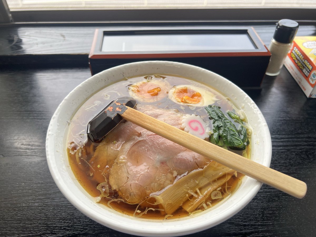 oshimata5885's tweet photo. 今日のランチは麺屋五鉄で特製支那そば🍜✨美味しかったぁ🎵
ごちそうさまでした☺️ https://t.co/Mr4jxxndEy