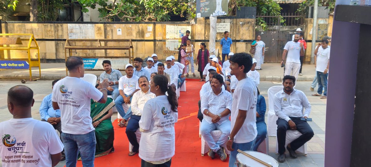 nostalgia__rain's tweet photo. Yesterday’s cleanup highlighted the importance of responsible recycling and waste management. The improved condition of the shoreline showed that consistent action can make a real difference to our surroundings.

#MahaRPETAbhiyaan_26
https://t.co/I1xsNiBufm