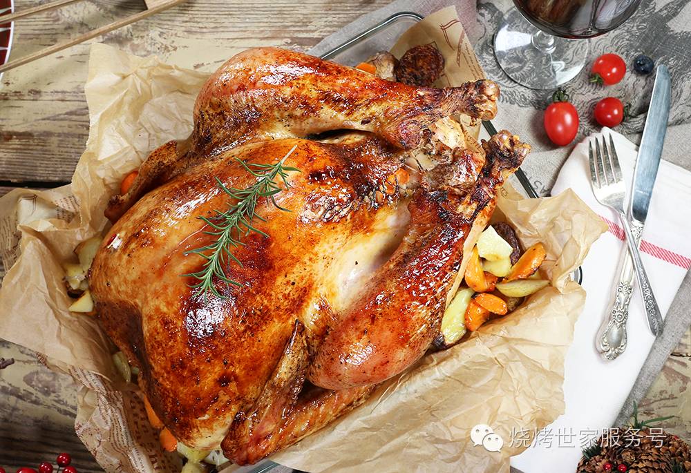 MusicxMan12's tweet photo. [Thanksgiving just got tastier! This special turkey platter with homemade cranberry sauce u0026 pumpkin pie slaps differently  Limited slots today only – grab yours before they’re gone!]， https://t.co/oTSE9Fwin0
