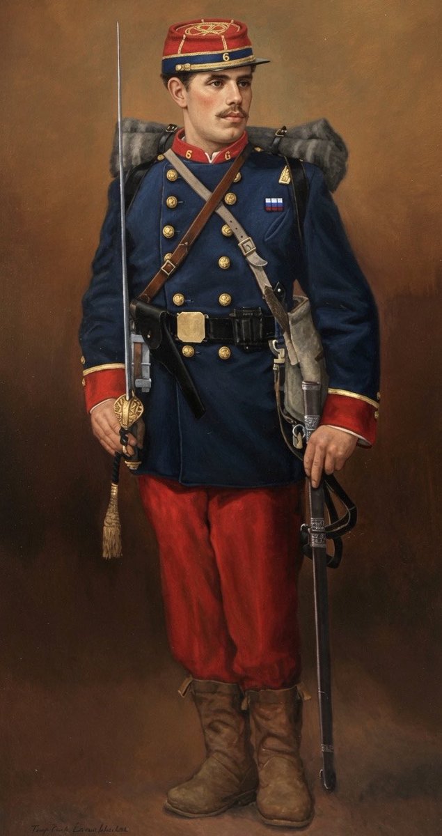 AgoraCl's tweet photo. Día de la Infantería 🇨🇱 ¡Los del parche rojo! 🔥
Esos son los infantes chilenos por excelencia. El parche rojo (en el cuello del uniforme y a veces en el pecho como marca de batallas) identifica al Arma de Infantería del Ejército de Chile. Es símbolo de sangre, fuego, coraje y las gestas más duras cuerpo a cuerpo.
En el Asalto al Morro de Arica (7 de junio de 1880), los Regimientos 3° y 4° de Línea —los del parche rojo— fueron los que cargaron bajo fuego enemigo, subieron el cerro rocoso y tomaron la fortaleza en solo 55 minutos. Bayoneta calada, sin excusas, puro corazón chileno.
Hoy, ese parche rojo sigue siendo el emblema de la Infantería: los que van adelante, los que pelean donde más duele, los que escriben la historia con sangre. 

¡Honor y Gloria Eterna a los del parche rojo!
@Ejercito_Chile 
#DíaDeLaInfantería #ParcheRojo #MorroDeArica #InfanteriaChilena #GuerraDelPacifico #HistoriaDeChile