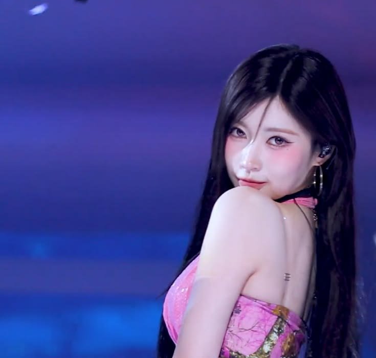 asaceammi's tweet photo. Asa looked at the camera for one second and stole my heart forever 🤍 https://t.co/9lc7kMUNKs
