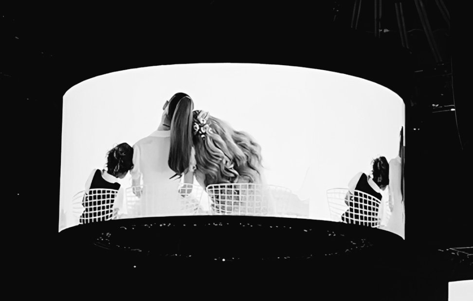amyyoui's tweet photo. Directed by Ariana Grande. https://t.co/UEKmntXe8Q