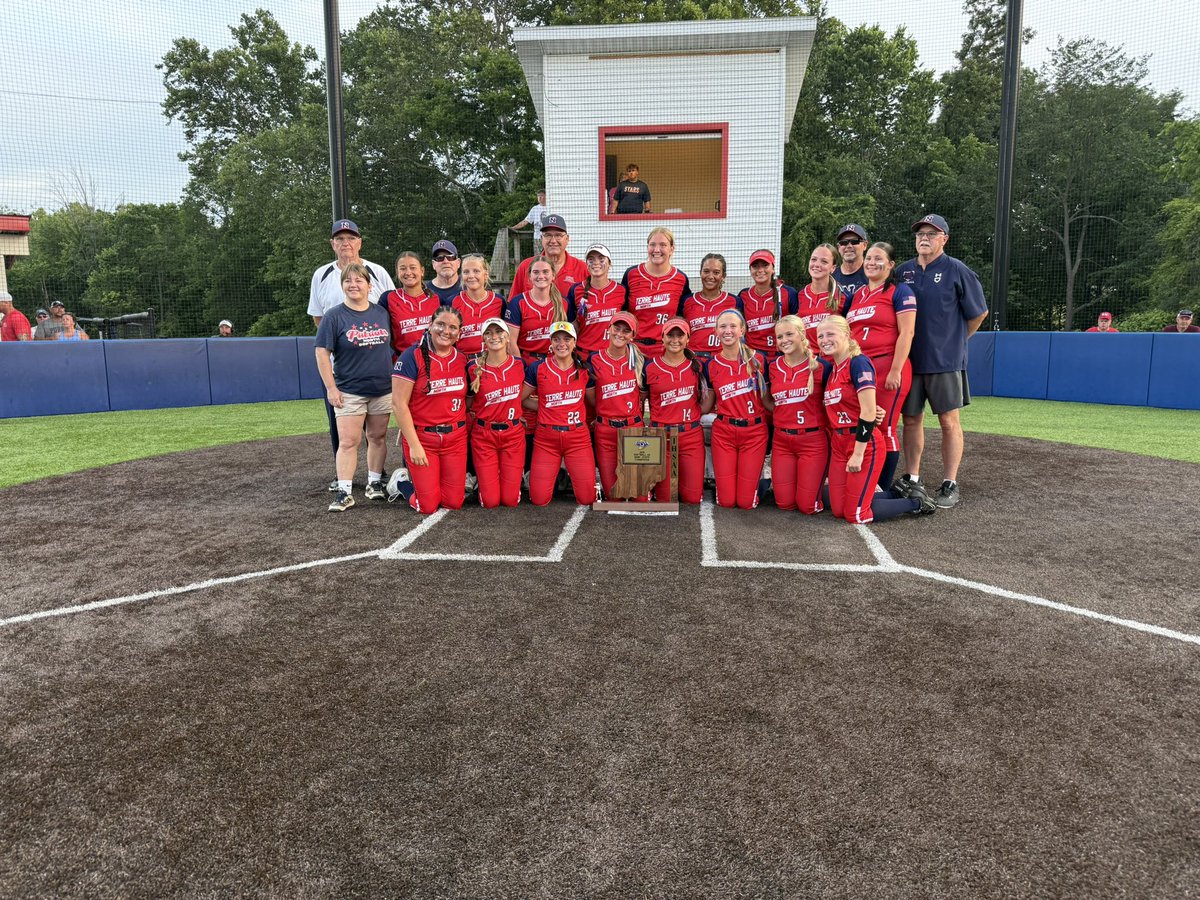 GarrettADrake's tweet photo. Semi-State Champs!

Terre Haute North defeats Center Grove 6-2, returning to the 4A State Finals for the second time ever and first time since 2010!

@WTWOsports https://t.co/6Rcbx4of17
