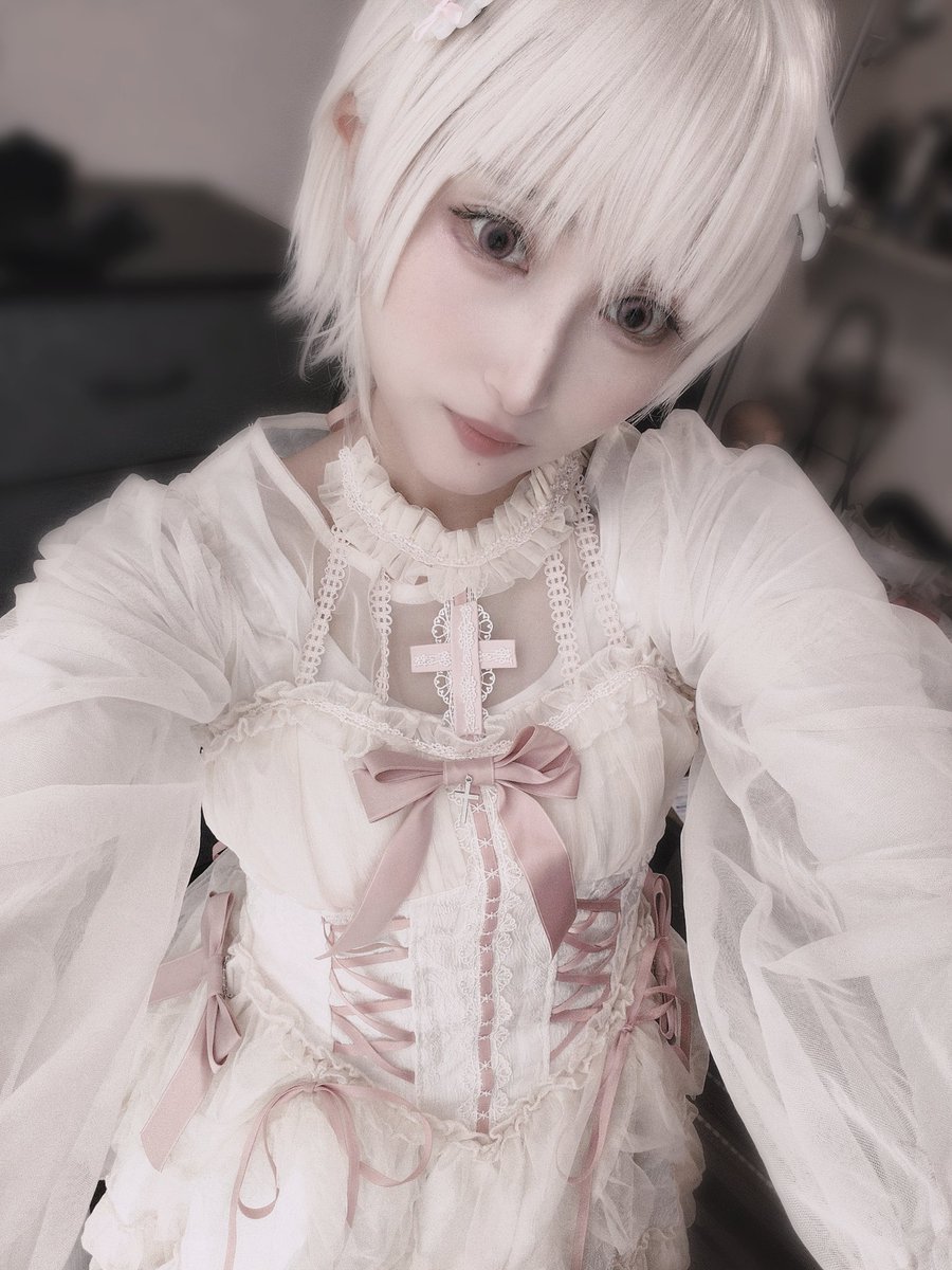 udonofuro's tweet photo. ねえあたし　しってるよ https://t.co/3b998iEUYQ