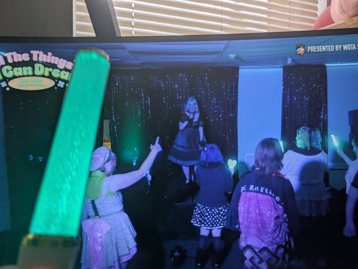 ShoukanVT's tweet photo. I LOVE THIS GUY SO MUCH!! HE DID SO WELL!!!!! 

I'm so proud seeing his growth at every single performance!!! https://t.co/xVZM1LWIRo