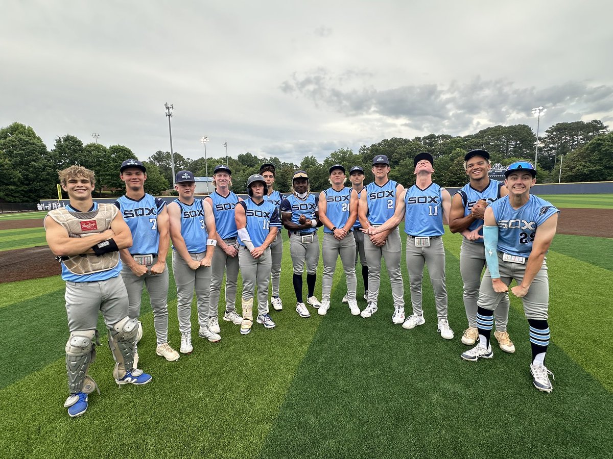 mauldin_jeff's tweet photo. 2029 @eastcoastbball Franchise wins!  @beckett2029 PERFECT GAME 7 K’s!  @ReeseParker2529 3 hits, 3B, 5 RBI’s, @CostonM2 2 hits, HR, 3 RBI’s, @colton92107 2 hits, HR, 2 RBI’s, @lawsonmullins23 2 hits, 2B, 3 RBI’s, @GradyBledsoe7 2B, Eli Carter 2 RBI hit, @Parker3Wiles RBI 1B. https://t.co/O0sgENzhtc
