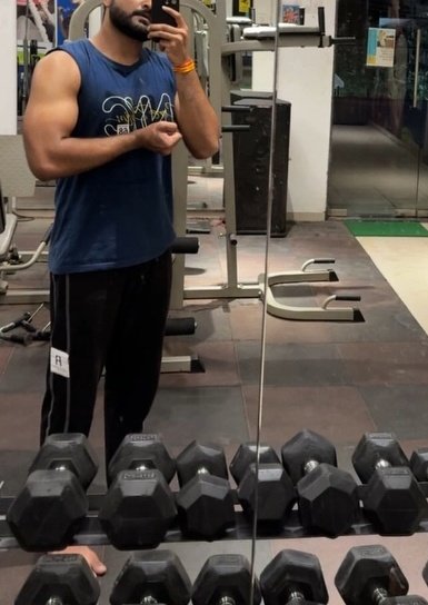 nomadic_rusty's tweet photo. Sunday workout done!! Bicep pump checked https://t.co/ahSd9nq728