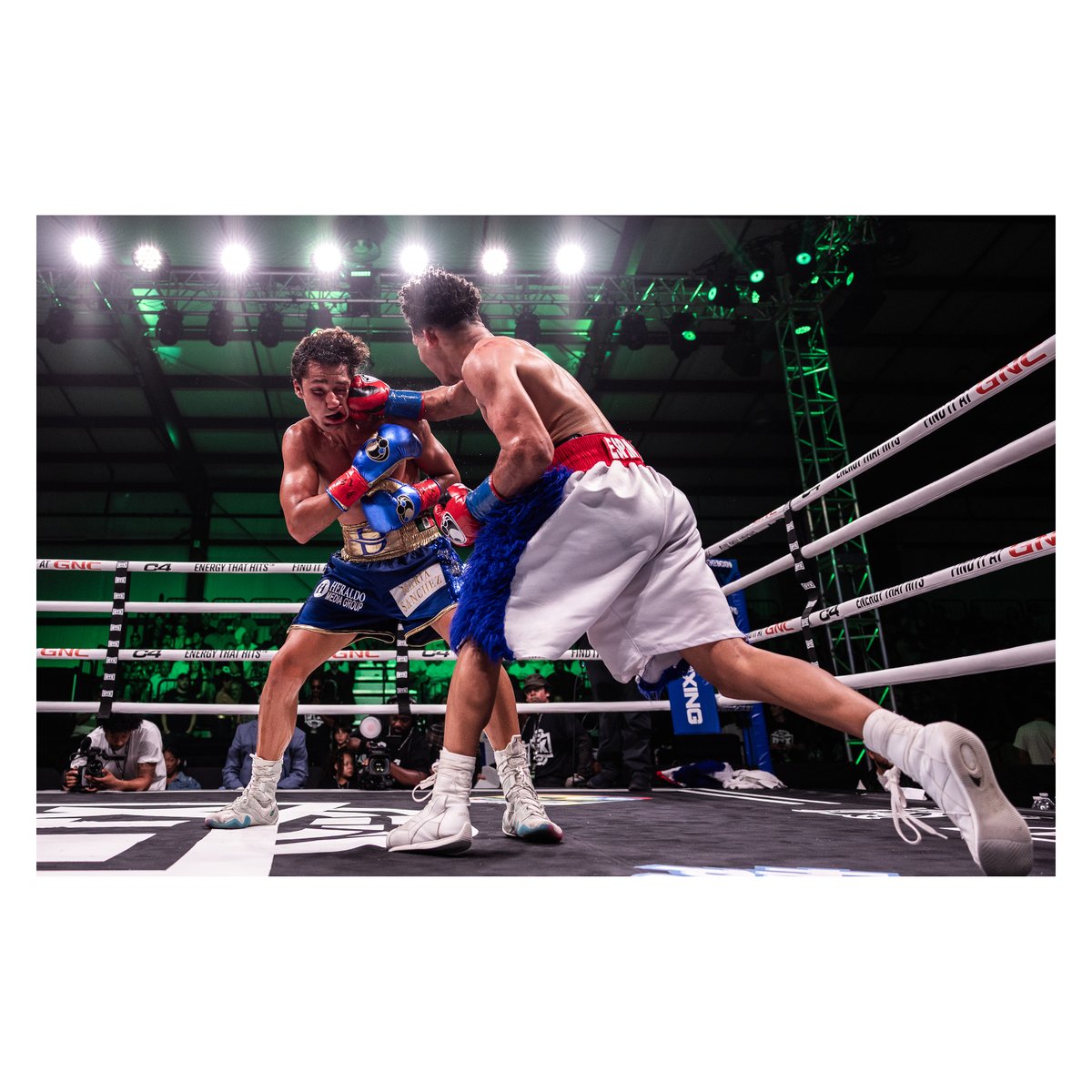 starghill's tweet photo. Overtime Boxing (@OTXBoxing) - for OTX/@drawbridgedig - Red Owl Boxing Arena (@redowlbox) - Houston, Texas - May 2024 https://t.co/09mVMOFgNa