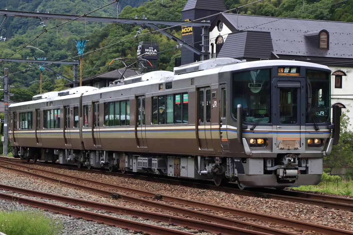 nc_dnam's tweet photo. 2026/6/6  329M、332M
223系F13
検査明けで綺麗なうちに📸 https://t.co/fDlrzoubpE