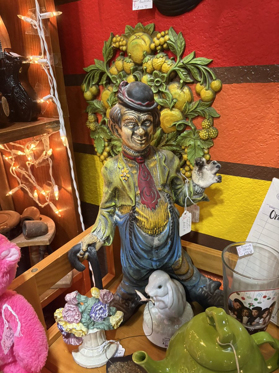 JimmytheLizard's tweet photo. Obligatory creepy clown posts. https://t.co/xMXAE5JQx0