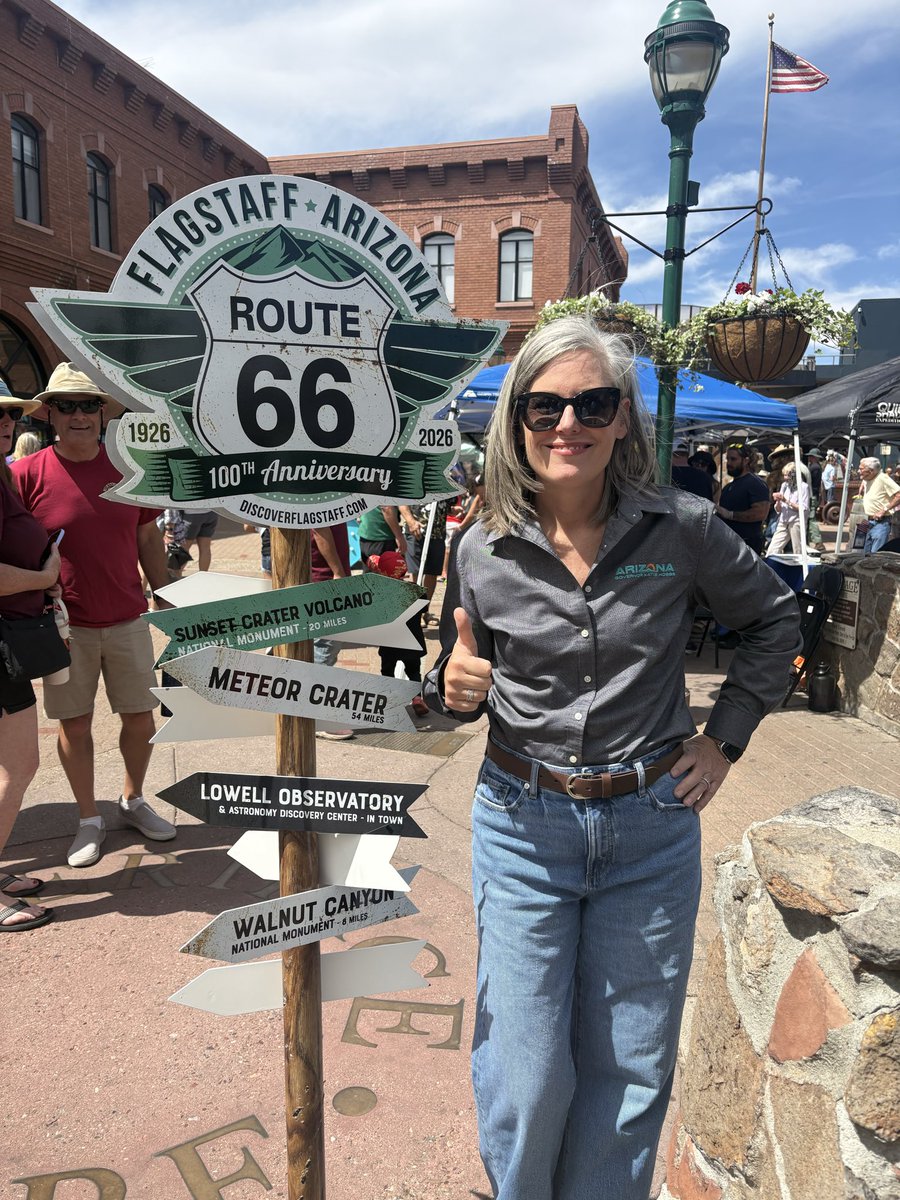 Governor Katie Hobbs tweet media