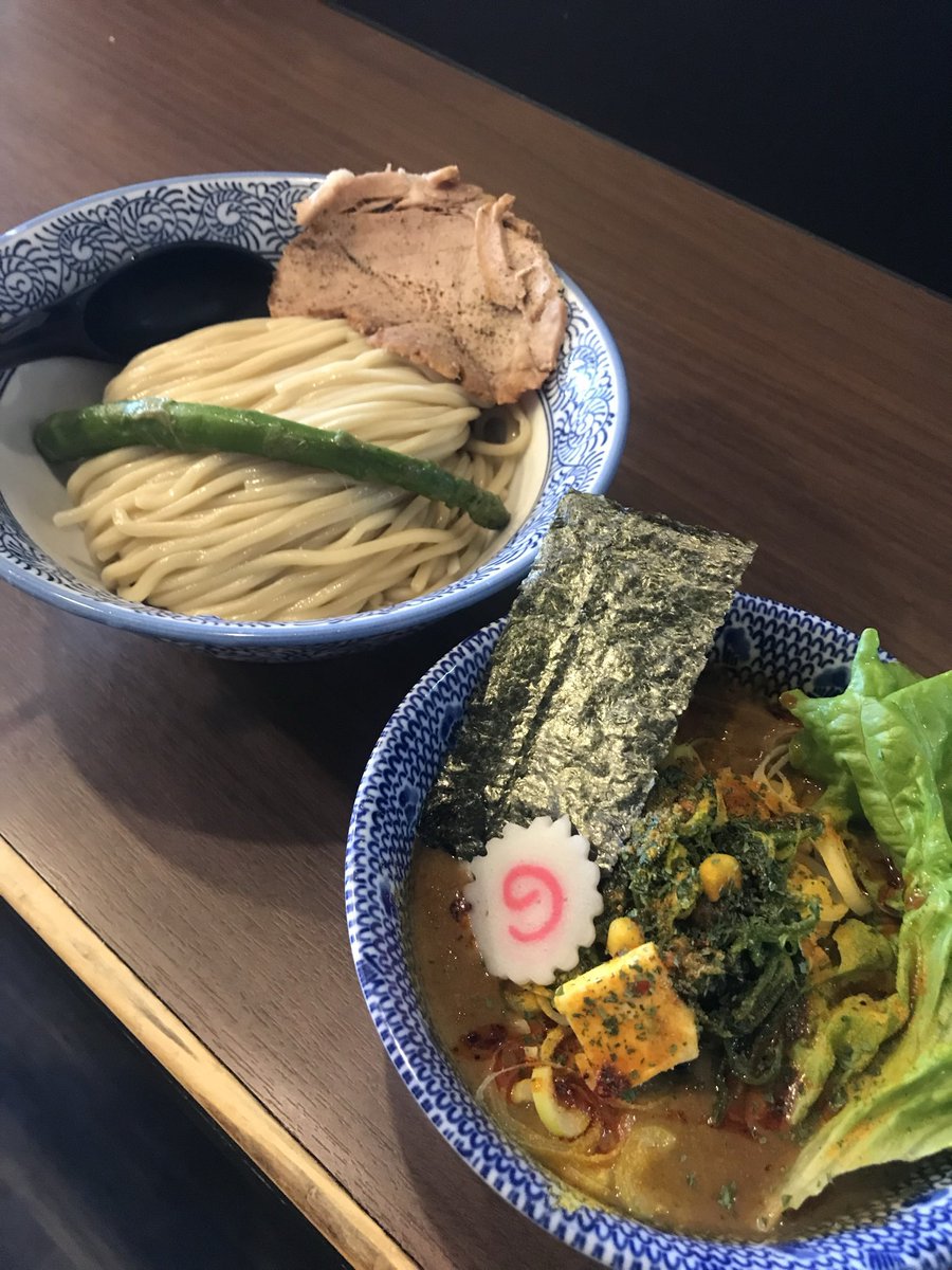 102ssTT's tweet photo. 狼煙東大宮です🐺

🈺11:00〜14:50lo

🐺限定🐺
「攻めすぎたカレーつけ麺」
「油そば」

⚠️本日てつさんお休みです🙇
6月から日曜営業時間変わります！

本日てるみさんと２オペです‼️
本日もご来店心よりお待ち申し上げます🍜
天気は悪いですが師匠超えの元気150%💪 https://t.co/XEYR1szXYA