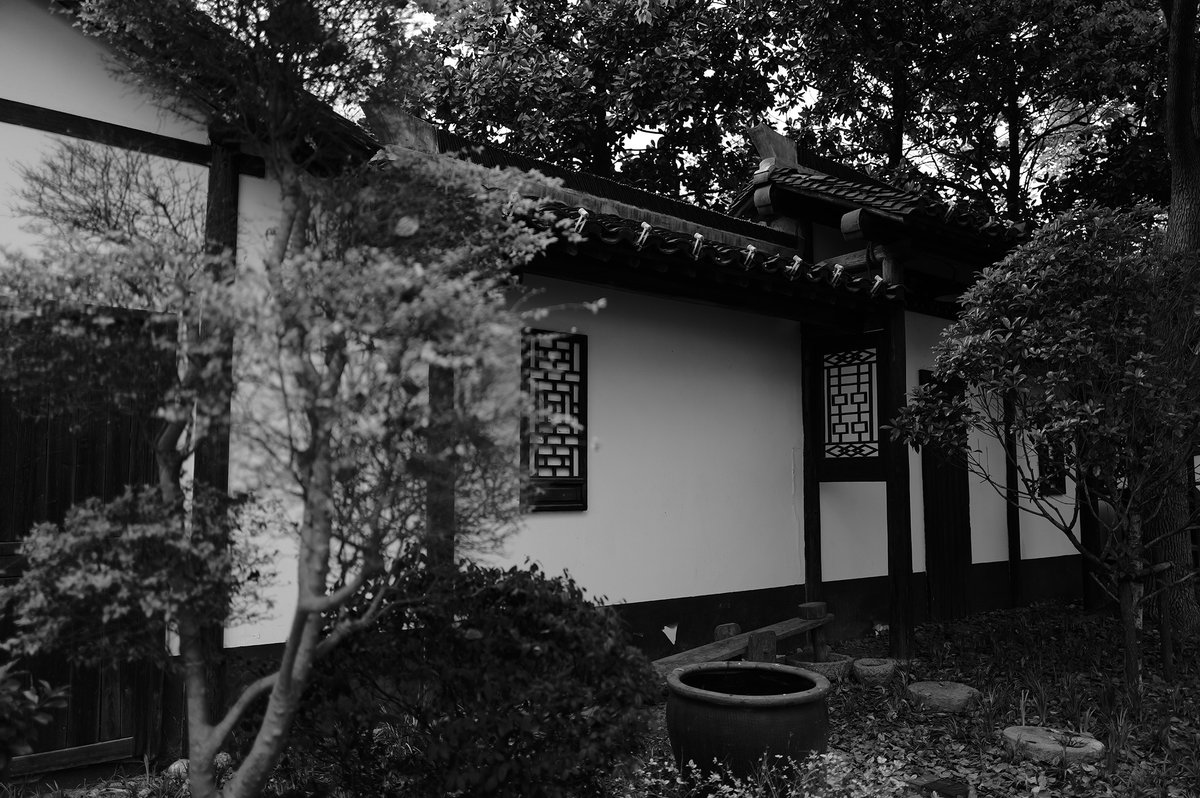 LongGao9's tweet photo. Traditional dwellings https://t.co/7pD4gn0ylT
