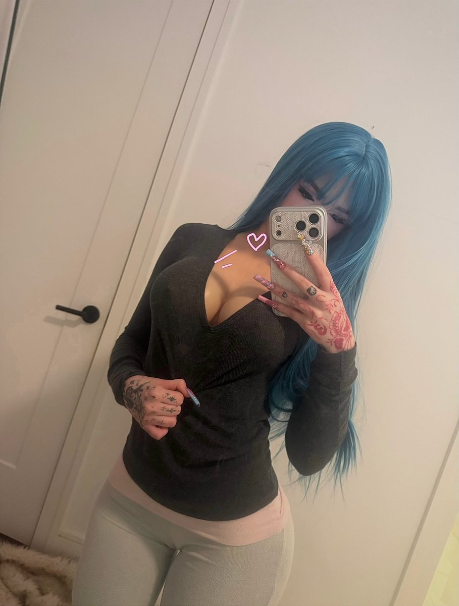 msphattsie's tweet photo. nudy version in comments (im so serious) https://t.co/0v5kQrIsTJ