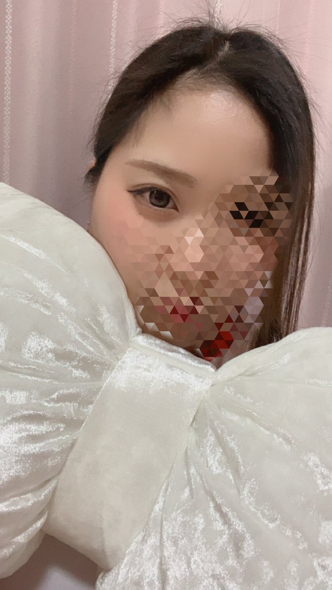 Kanadayoooo3's tweet photo. おはよ！
かなです🫶

今日も15:00～20:00
出勤します🥰✨

まだ空きあるから
連絡待ってます❤️ https://t.co/EMC3if2G0N