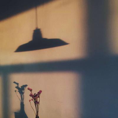 ThomasChase6's tweet photo. POV: it's 2026, you open banking app, see balance, close app, open DoorDash, repeat 🎉 💐 https://t.co/EVD1LICxmT