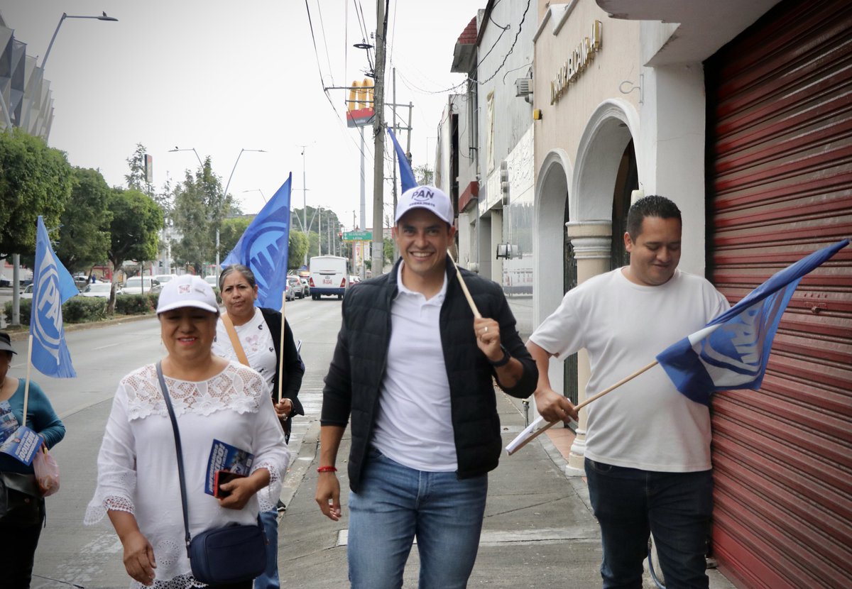 chrisenriquezh's tweet photo. Hoy nos sumamos al tornado azul, nuestro #TocaToca en #Irapuato https://t.co/u06nK6lRdr