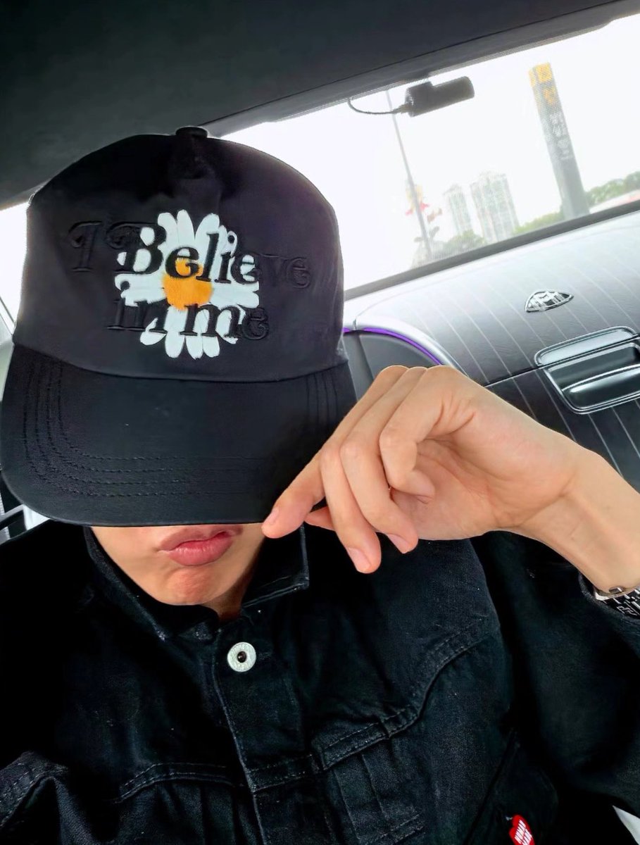 hobinero's tweet photo. HOBI UPDATE 🥹🥹🥹🥹 https://t.co/KRIPxX8a3H