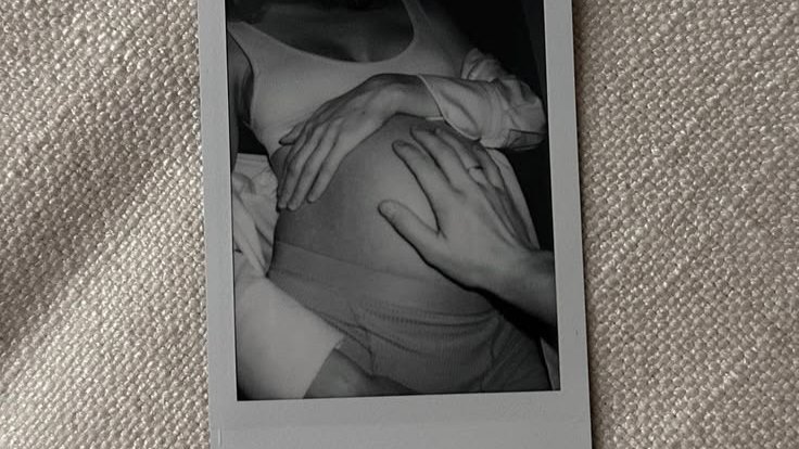 howlyzed's tweet photo. Wifey &amp; me https://t.co/MXzuzZep1j