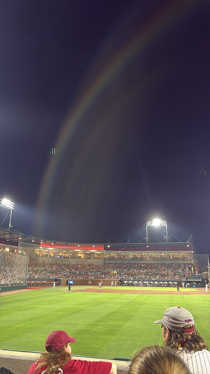 truth_kaiser's tweet photo. #inhere for THE game https://t.co/fi9hcPuzG1
