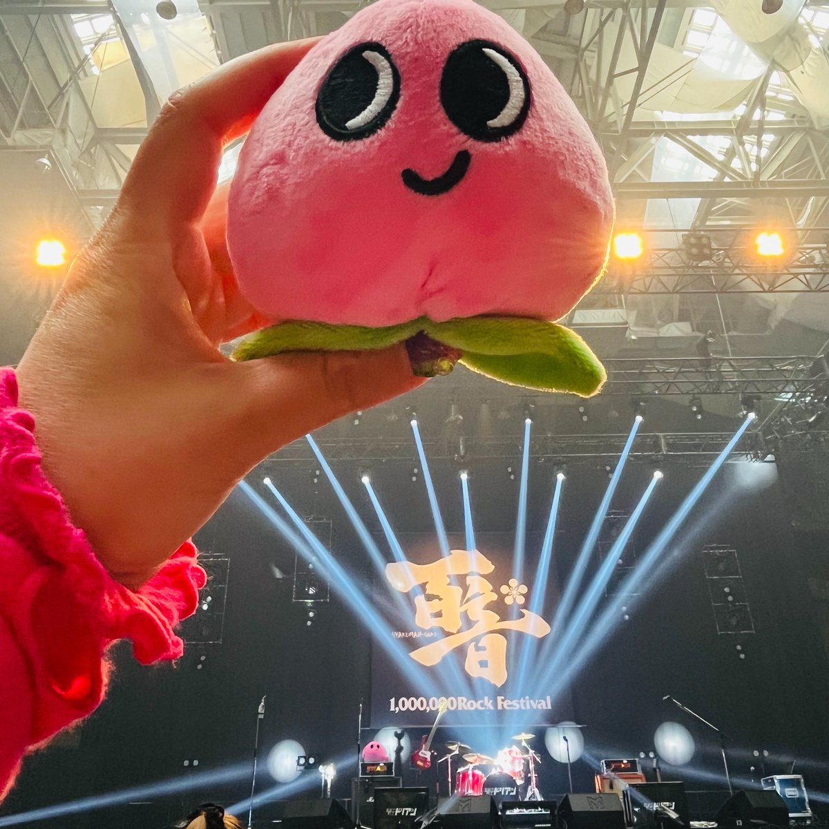 roosterpools's tweet photo. 11:10から立山ARENAで超能力戦士ドリアン始まるから急いだ方がいい！

#ミリオンロック #百万石音楽祭 https://t.co/yrKtEo0byV