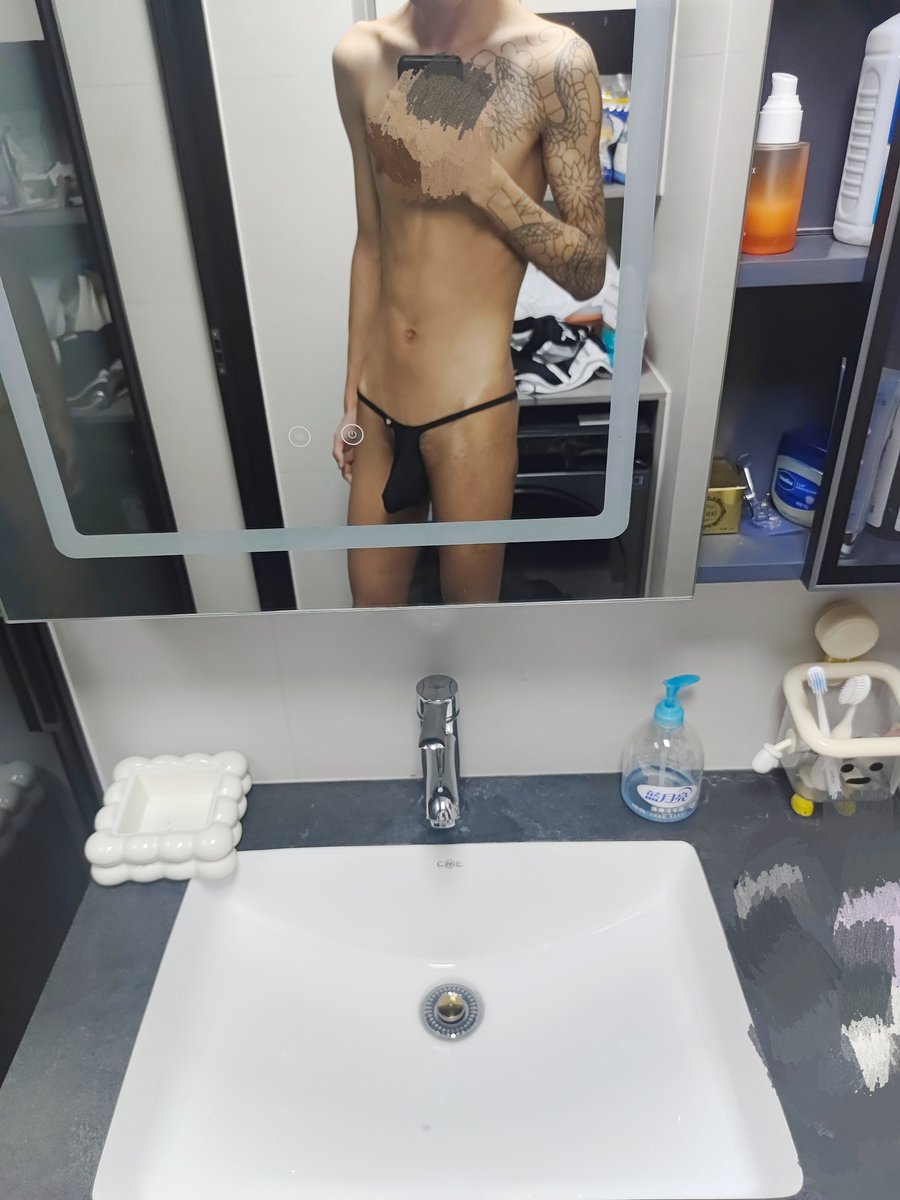 bao_long86514's tweet photo. https://t.co/vjMb02xoy4