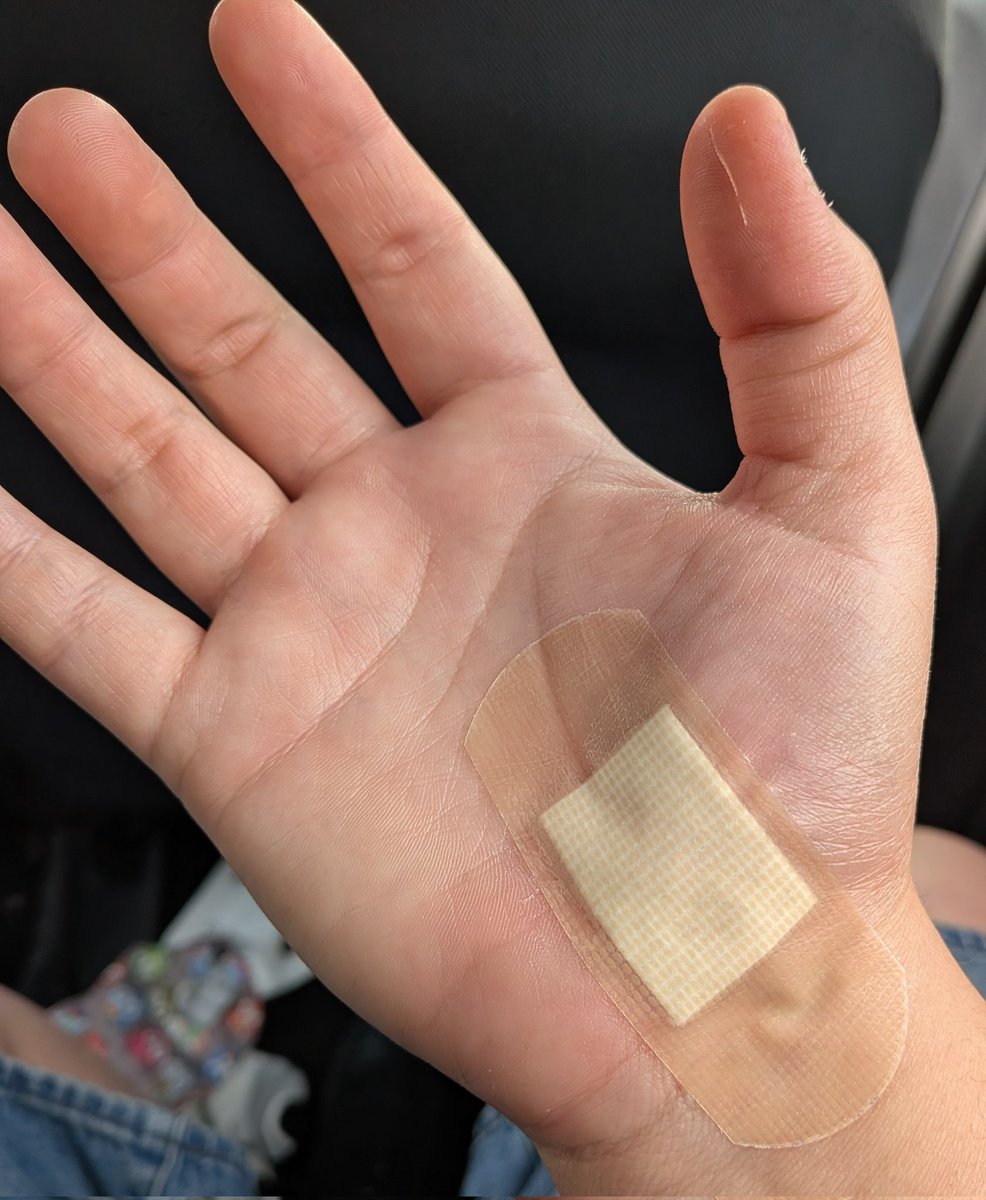 unknown___0015's tweet photo. 楽しみすぎたのかな？ひっさびさに転けた🤣 https://t.co/qNq5yUgJkx