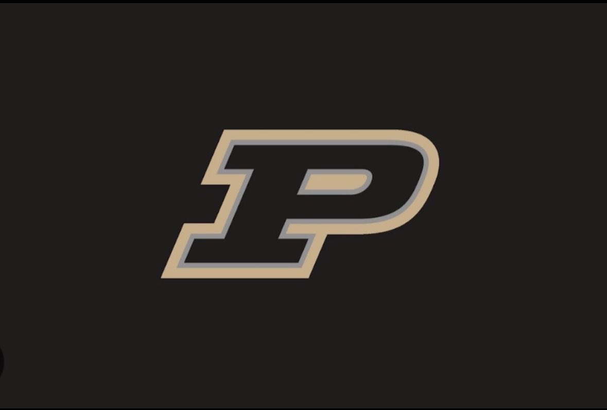 noah_wallis09's tweet photo. Super excited to be at @BoilerFootball tomorrow for the June 7th showcase!!  #boilerup  @KingsmenFBall @CoachMillz_ @coach_craig21 @CoachKaneBoiler @bradodom @Nrenna @CoachClark3 @JoeCarterFB @PeteMayberry @CoachTyRocconi @Coach_Odom @JackLowary https://t.co/CvmSZXmxno