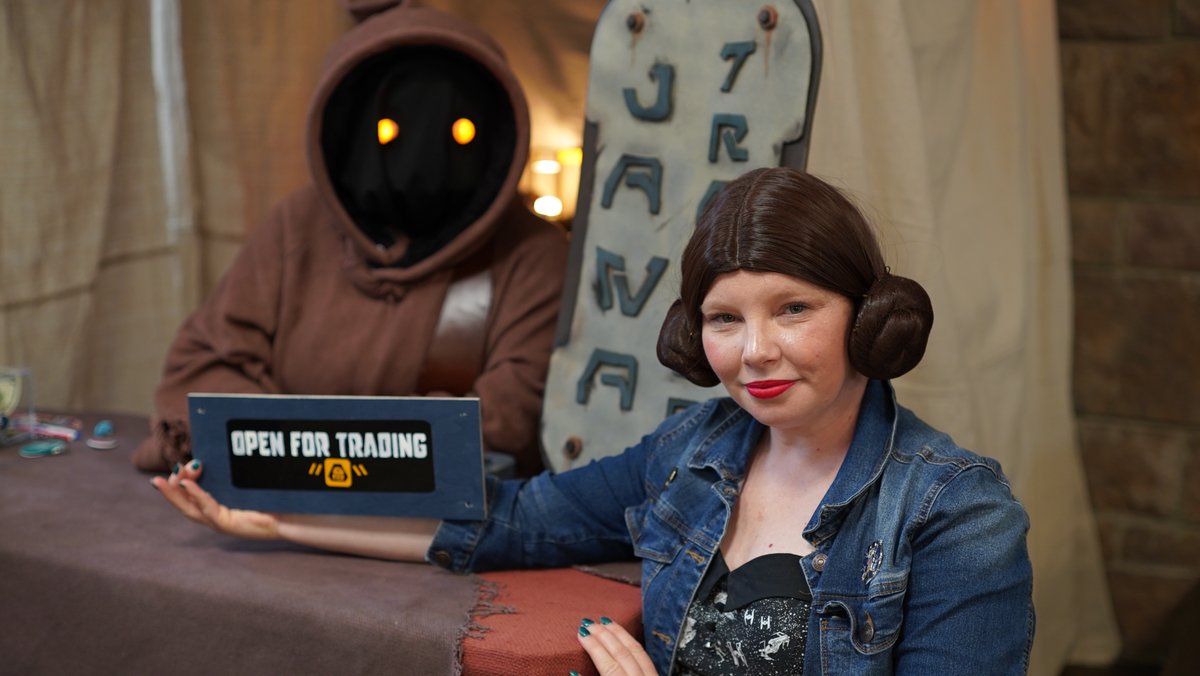ScarifPodcast's tweet photo. Lots more costumed fans in the basement, the library basement, not your mom's basement, plus some info from some Jawas and the 501st. #ThatsTheScuttlebutt https://t.co/oFOhOHqIOE