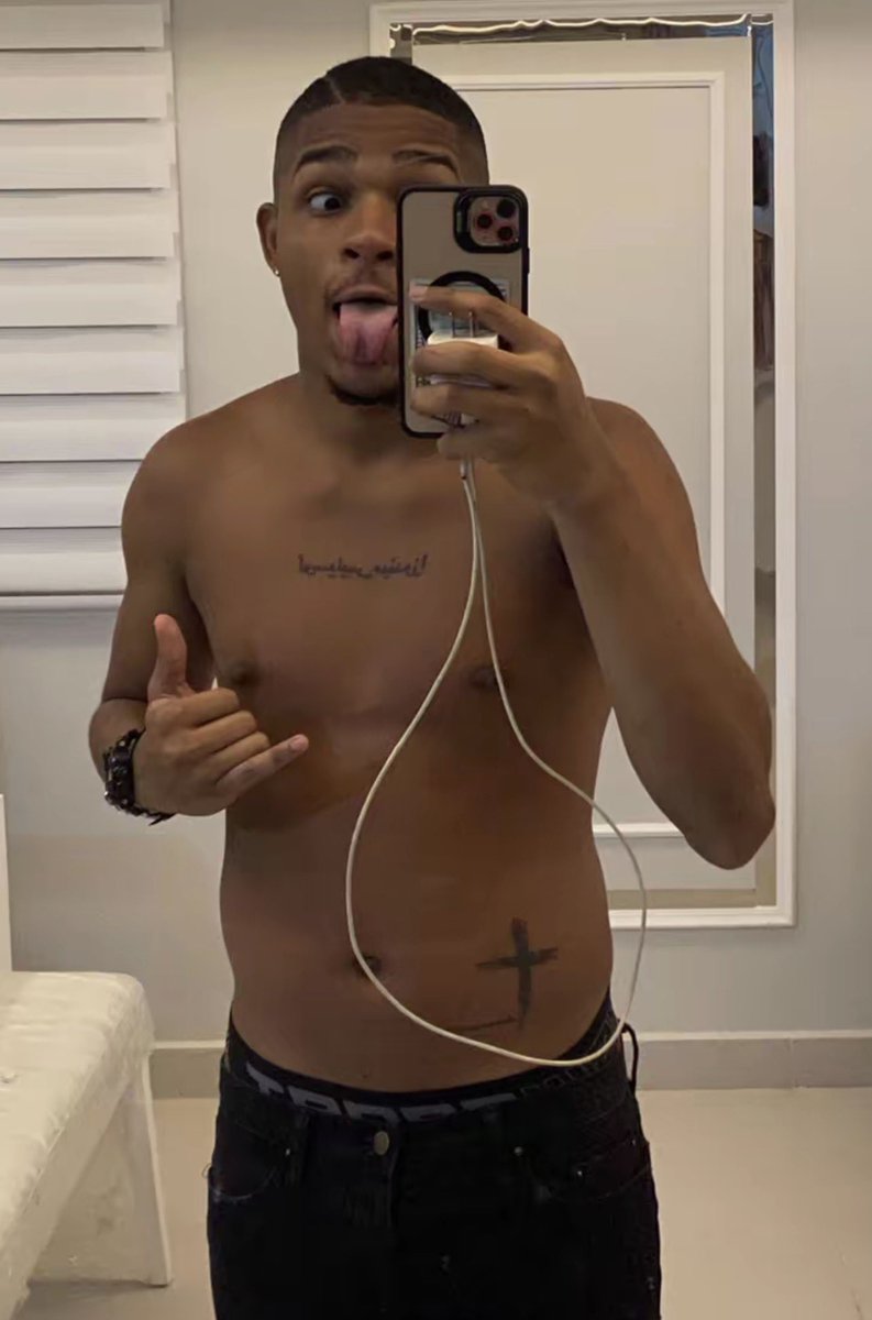 heterosdepty's tweet photo. Disponible para encuentros chacal nunca visto 🤤 https://t.co/5MkeNt4hLo