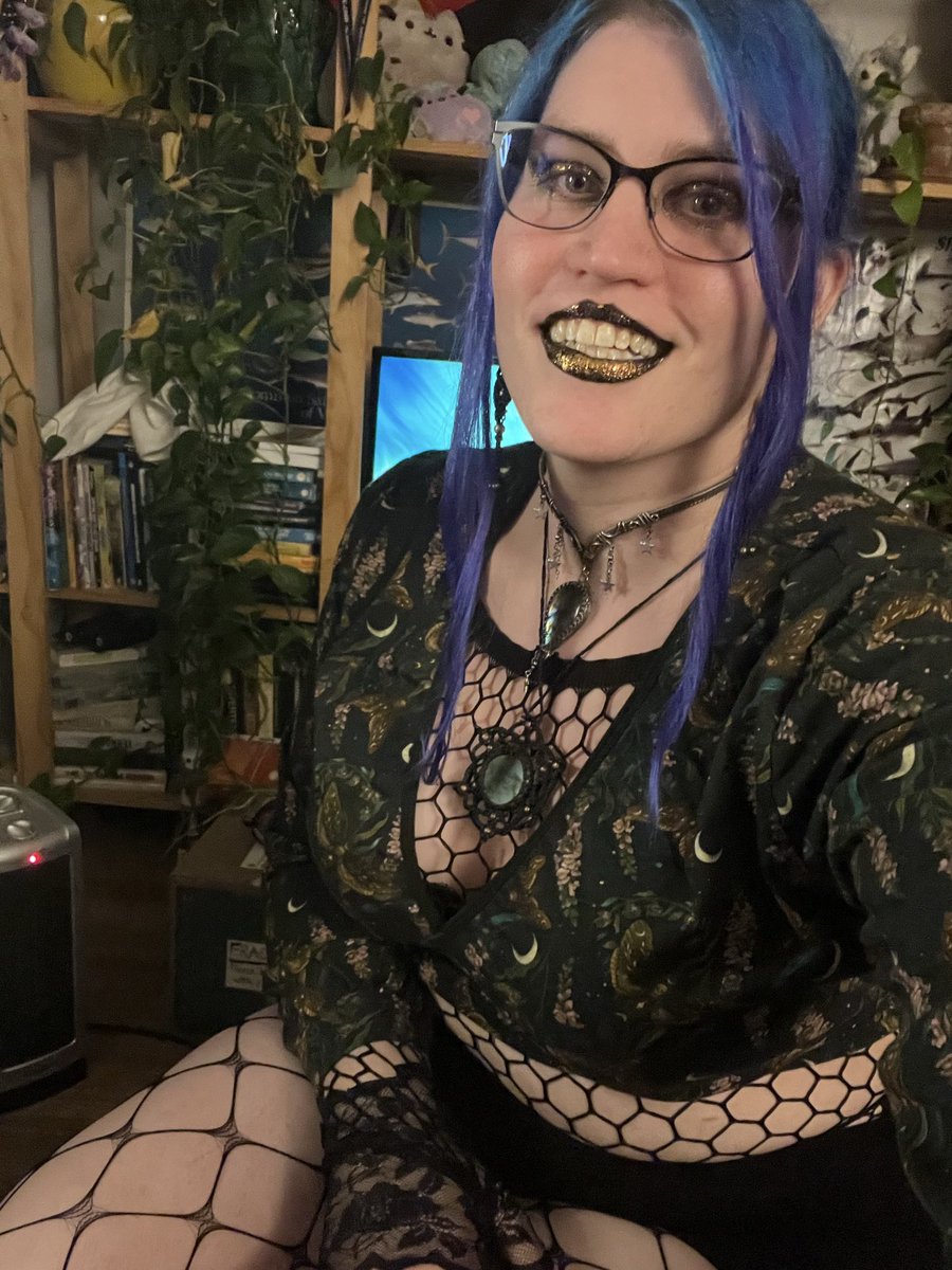 Eris Erotic tweet media