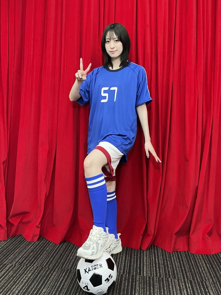 kona_konyaito's tweet photo. /／
📢最新回のアーカイブが公開中‼️
\＼

#月音こな がサッカー企画のミニゲームに挑戦しました⚽
見逃した方もアーカイブ動画で是非ご覧ください🎉

URL✅
https://t.co/zTanmE33eo

@KonaTsukine　#こにゃいと　🐈‍⬛ https://t.co/yyIKyG7TA3