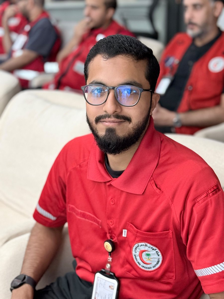 Mustafa_Qutah's tweet photo. الحمد لله على افضاله ونعمه، تم تكريمي للتميز على مستوى قطاع المسجد النبوي لموسم حج 1447 ♥️
والحمد لله خلصنا التكليف بعد مرابطة 50 يوم ✨️ https://t.co/l6sL6tcy4g