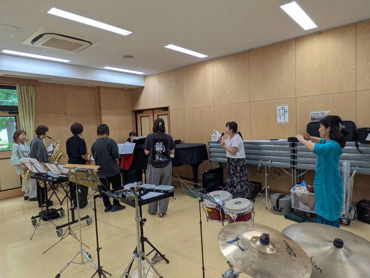 kaedenoko_'s tweet photo. 5/26の練習風景です♪

6月の訪問演奏へ向けた練習と、7月の訪問演奏にむけた試奏を行いました
休憩時間にはアンサンブルの練習も行いました

楓の子マザーズバンドでは一緒に活動してくれるメンバーを募集中です。
ぜひ見学・体験お待ちしています。
詳しくは @kaedenoko.mothersband https://t.co/89R1QvLk6v