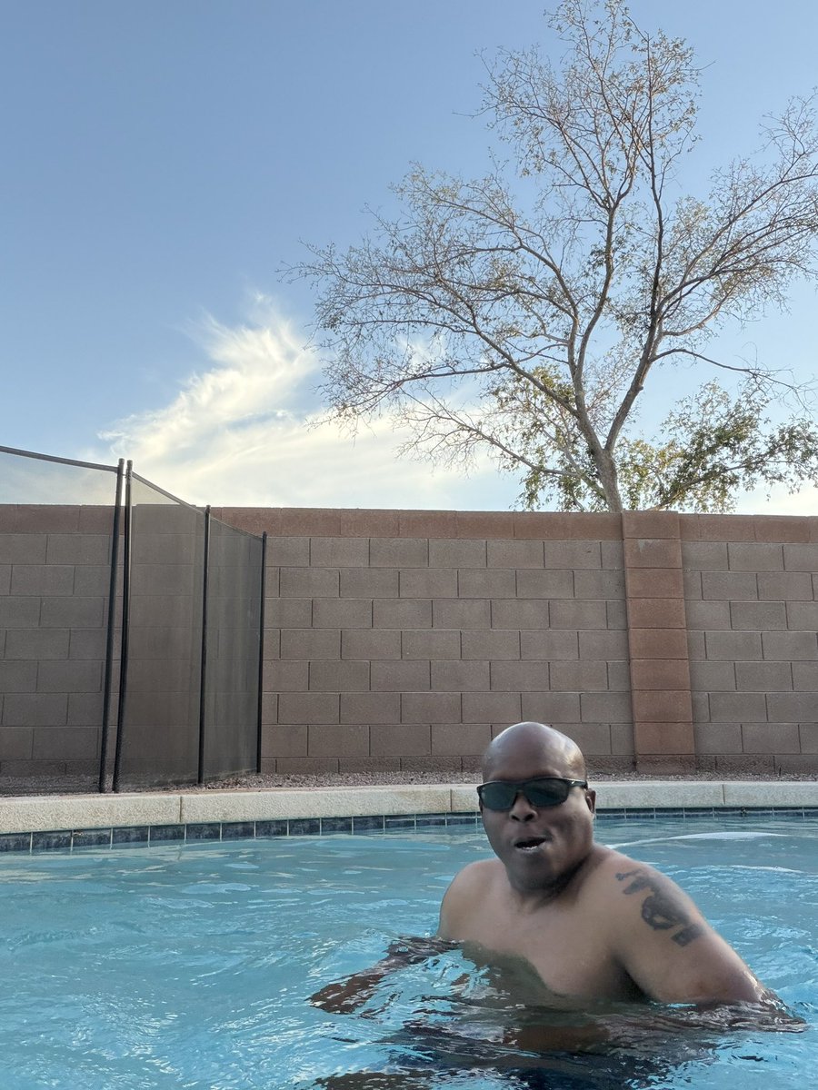 drrytyl's tweet photo. Testing the pool am just stoked secluded no clothing needed😈😈😈😈😈😈😈😈🤷🏿‍♂️ https://t.co/eIQlgpEwyX