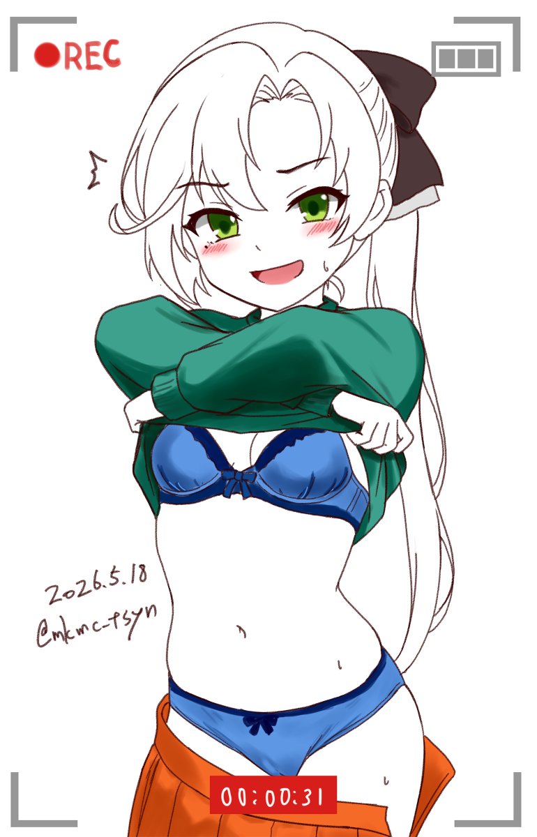 mkmc_tsyn's tweet photo. そいえば直近でぱんつ描いてたのを思い出した。秋雲せんせいは公式だと青なんだよね… https://t.co/uoq4ip2oMc