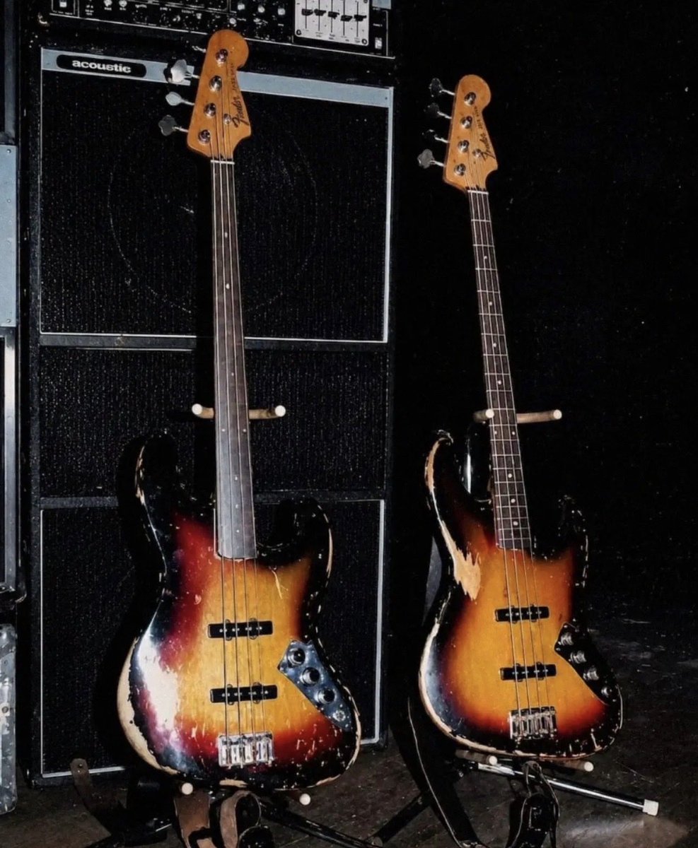 BassMagOnline's tweet photo. A restored image of Jaco's legendary gear. @jaco_in_colors https://t.co/fvUXMZ8SQL