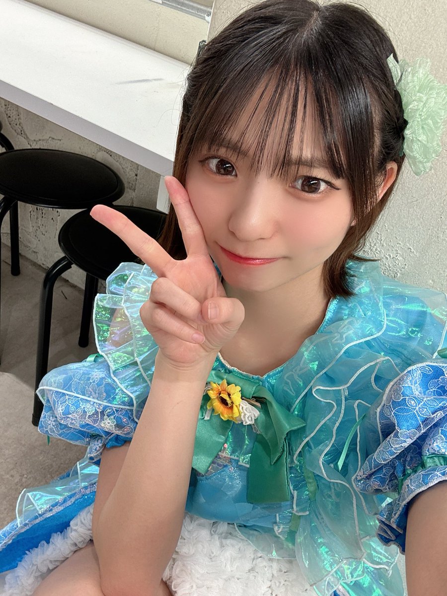 東京D 「TOKYO D」のＣＤ２枚。日本発の台湾アイドル おそよう☀️ 本日のライブはこちら！！ 「Dolly Tea Party Vol.2