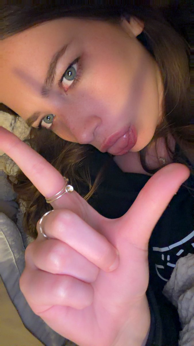 payjayde's tweet photo. you b like😭 https://t.co/s6Qns3KJNN