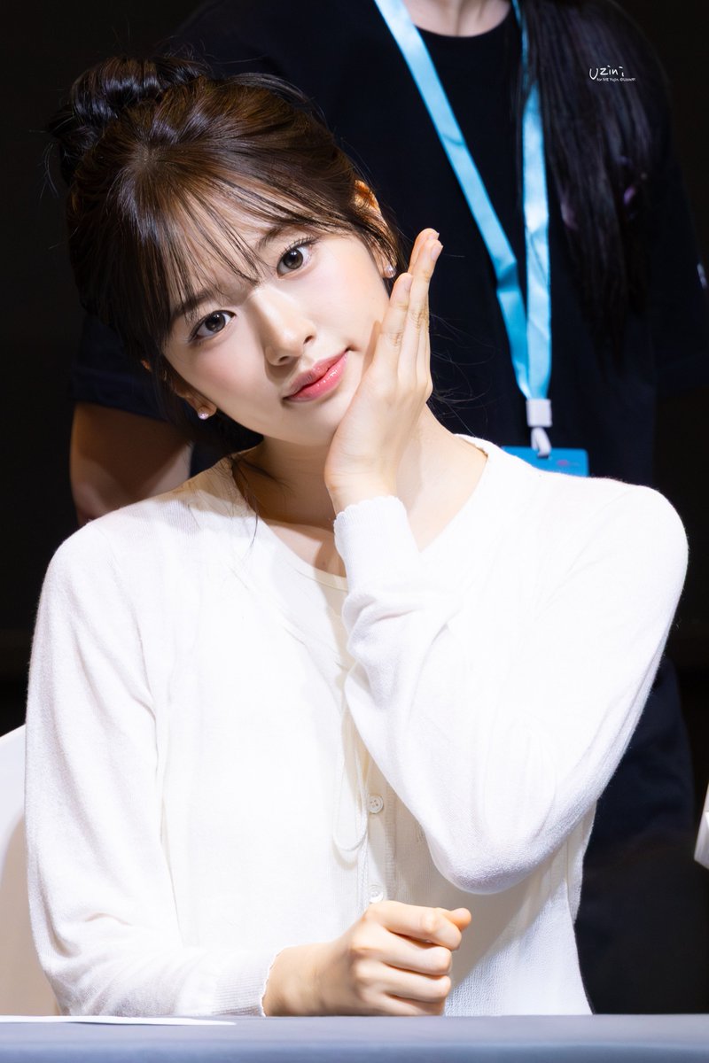 Uzini91's tweet photo. 260530

#아이브 #IVE #안유진 #AnYujin @IVE_twt https://t.co/Lkx4kQK8Lf