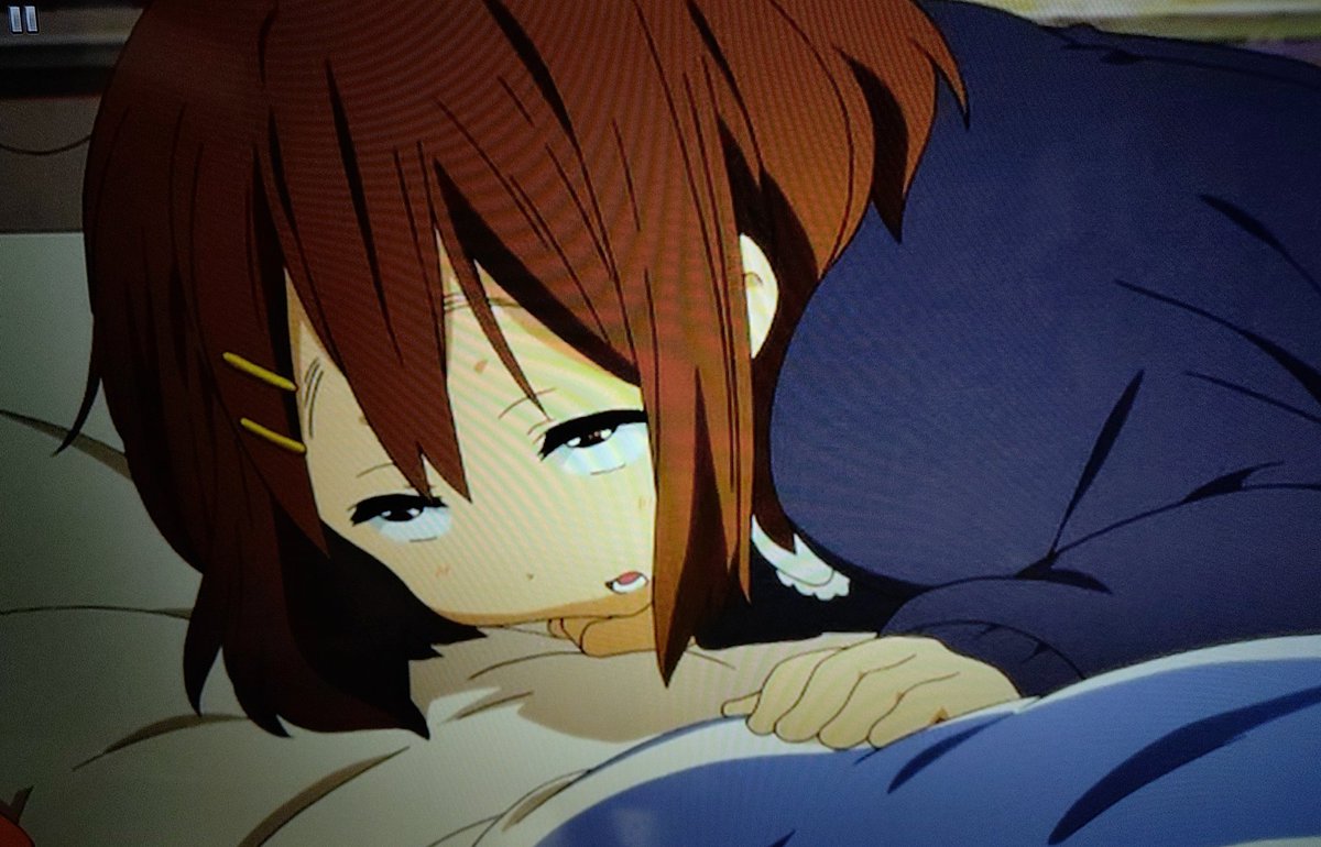 kakiageG's tweet photo. 毎度思うけど寝落ちする時の唯ちゃん、ここだけ切り取ると見せちゃダメな表情してるんよな⋯
#映画けいおん！ https://t.co/ViYwysPfEE