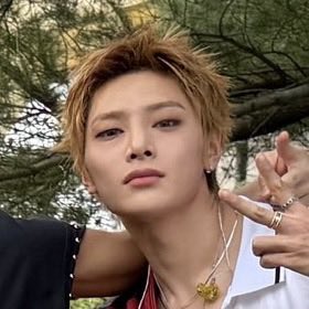 yenitulip's tweet photo. he’s so cool and pretty i’m angry https://t.co/Bt7ao0A0SE