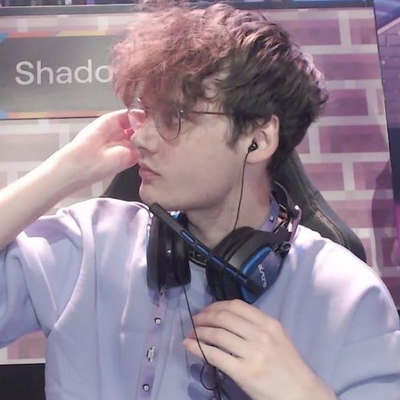 excusetodecay's tweet photo. so take off your glasses, let's make-out for hours ♡ https://t.co/mqGixGOfJv