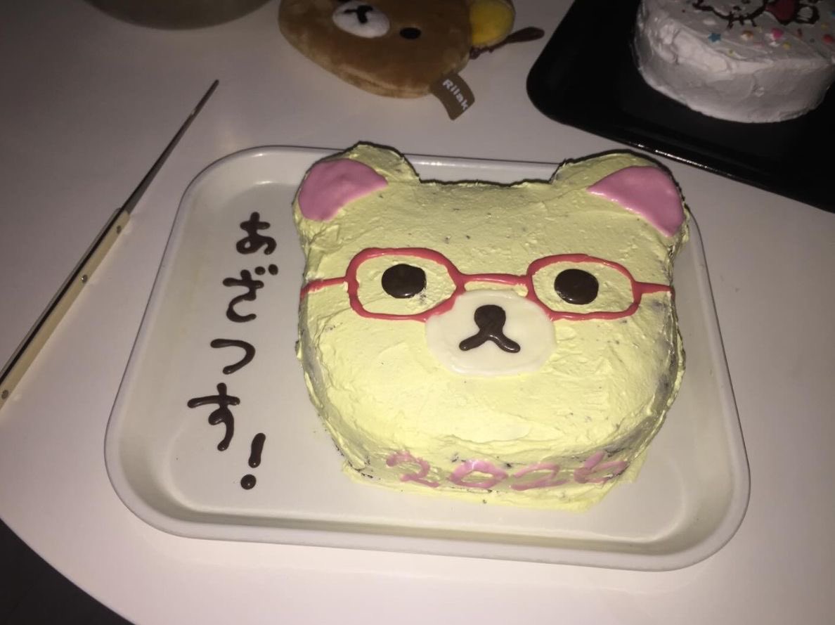 hameondu's tweet photo. how pinterest sees me ₊˚‧(๑σ̴̶̷̥́ ₃σ̴̶̷̀)·˚₊ 
• cake 
• drink
• outfit
• thai actor https://t.co/9mW69pU7KZ