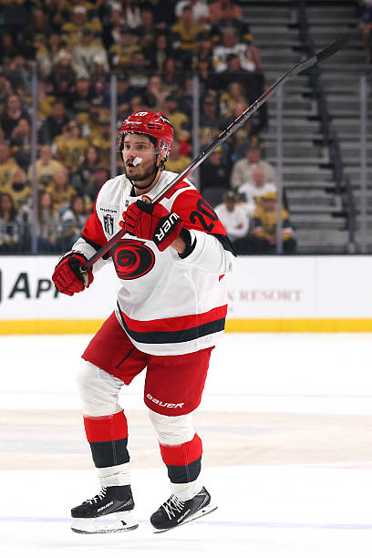 CanesStats's tweet photo. With two points in tonight's game, Sebastian Aho is one of 5 players in NHL history with 8 straight postseasons of 10+ points:

Sebastian Aho (2019–26)
Brad Marchand (2018–25)
Mark Messier (1983–92)
Wayne Gretzky (1981–91)
Bernie Geoffrion (1953–60) https://t.co/Igx60ExsNv