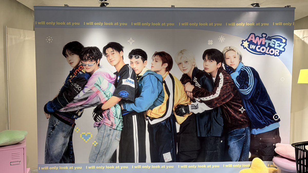 CEz6s's tweet photo. みんなかわいいしかっこいい🏴‍☠️

#ATEEZ #ANITEEZ #ANITEEZ_IN_COLOR_IN_TOKYO https://t.co/4WzF8qvVDl